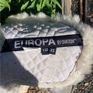 Europa ovation sheepskin saddle pad